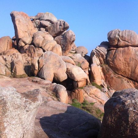 Trestraou, Cote De Granit Rose, Studio Vue Mer, Rez-De-Chaussee Perros-Guirec Exterior photo